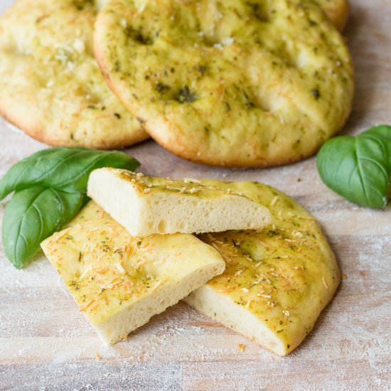 Mini Pesto Focaccia