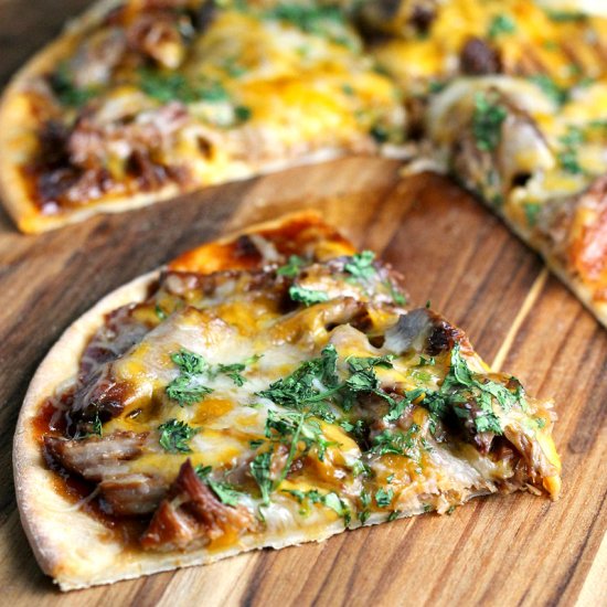 Slow Cooker BBQ Pork Pizza