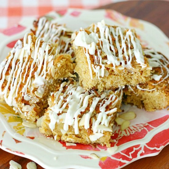 Pineapple Coconut Cookie Bars