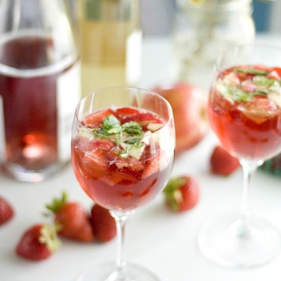 Sparkling Summer Sangria