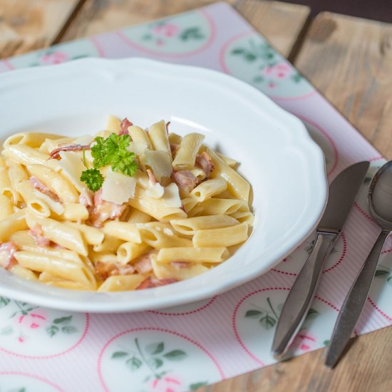 Pasta Carbonara with Bacon