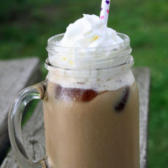 Iced Vanilla Latte