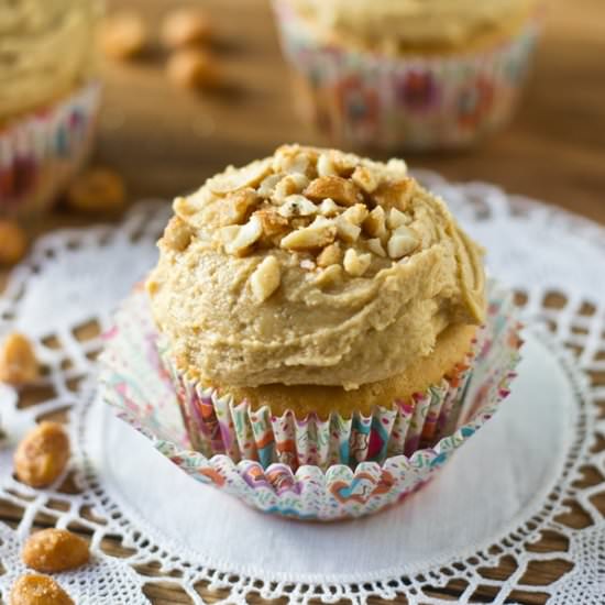 Honey Roasted Peanut Butter Cupcake