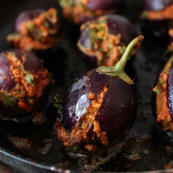 Stuffed Baby Brinjals/Eggplants