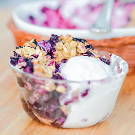 Vegan Blueberry Crisp