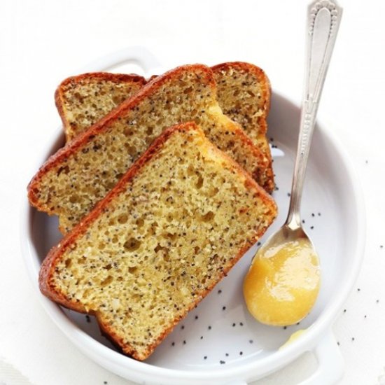 Lemon Curd Plumcake