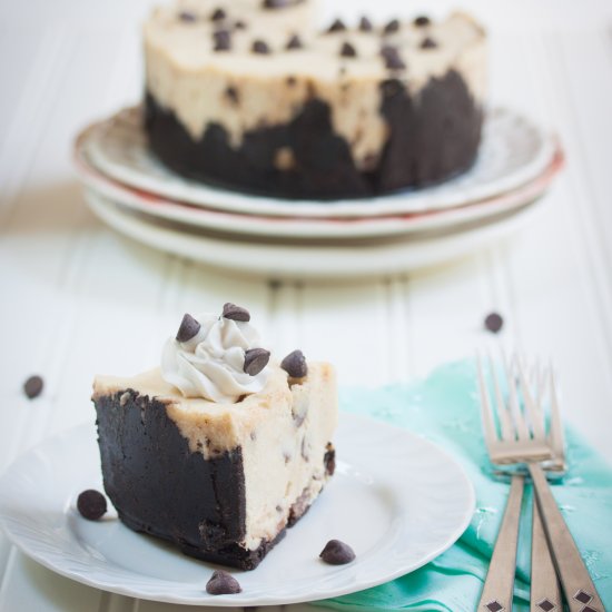 Chocolate Chip Cookie Dough Cheesecake