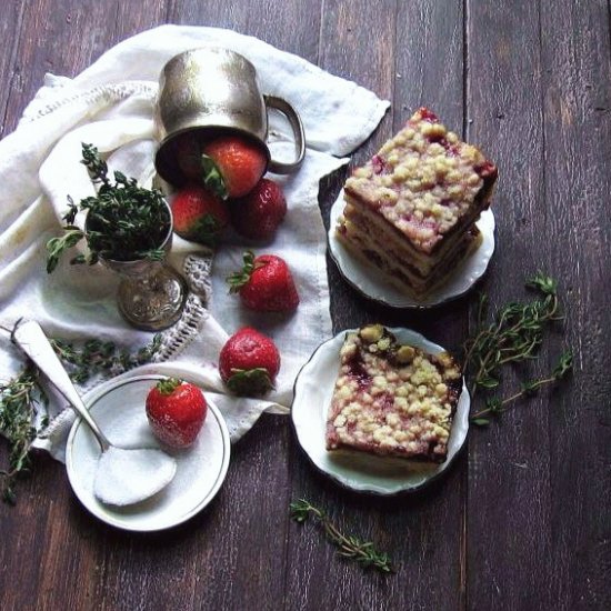 Strawberry & Thyme Crumb Bars