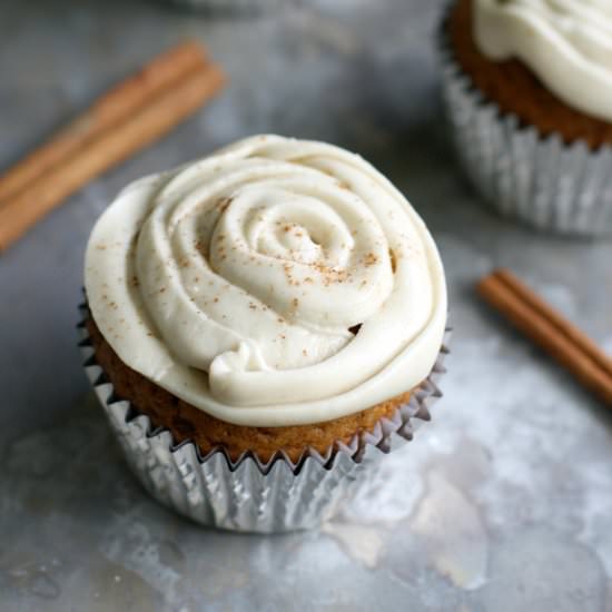 Vegan Snickerdoodle Cupcakes