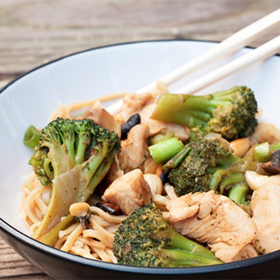 Chicken and Cashew Nut Stir Fry