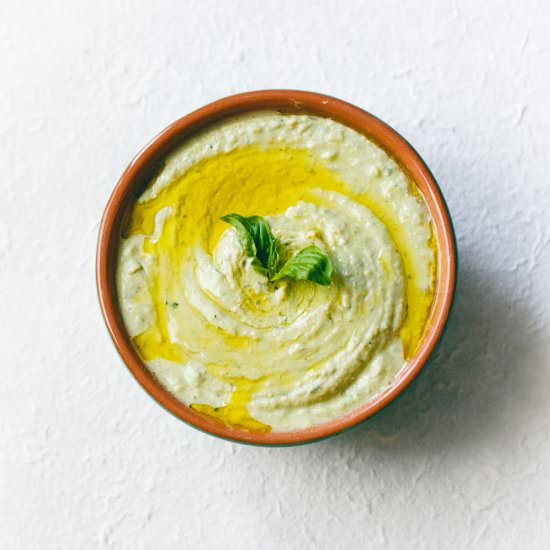 Creamy Basil & White Bean Hummus