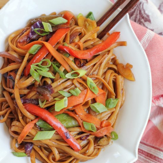 Quick and Easy Vegetable Lo Mein