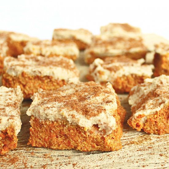 Raw Carrot Cake Cinnamon Frosting