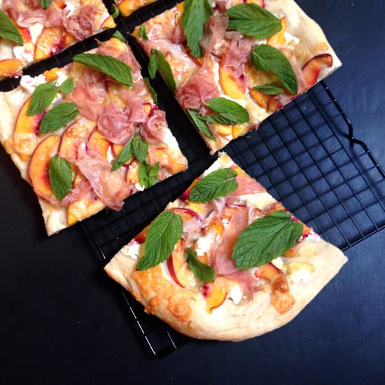 Nectarine & Prosciutto Pizza w/Mint