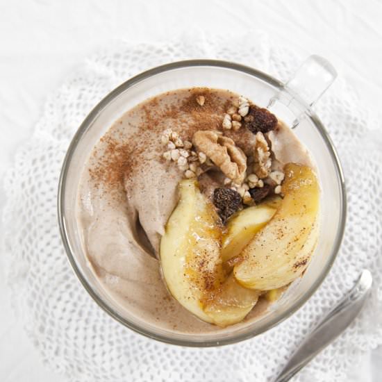 Porridge with Walnuts and Apples