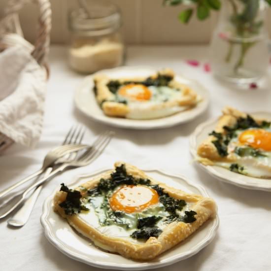 Egg and Kale Bakes