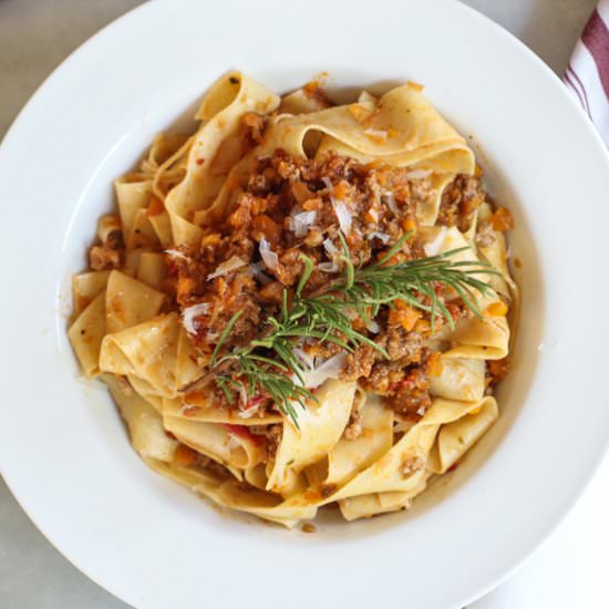 Authentic Italian Ragù with Pasta