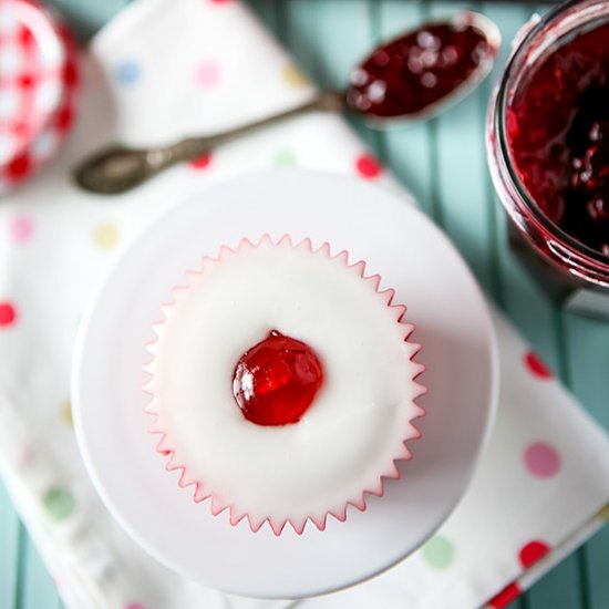 Cherry Bakewell Cupcakes