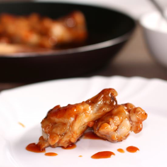 Sweet and spicy chicken wings