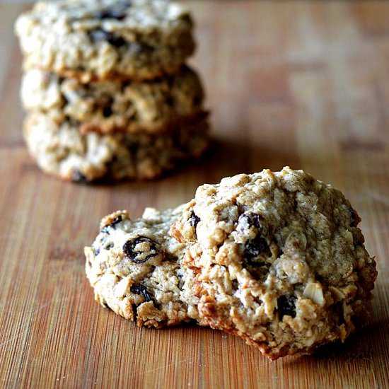 Old Fashioned Oatmeal Raisin Cookie