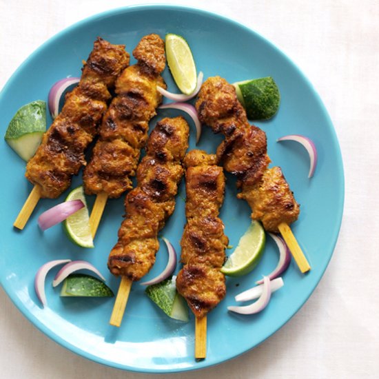 Chicken Satay with Peanut Sauce