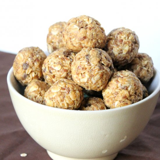 Healthy Peanut Butter Energy Bites