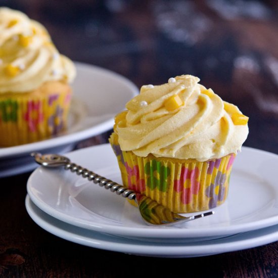 Mango Cupcake