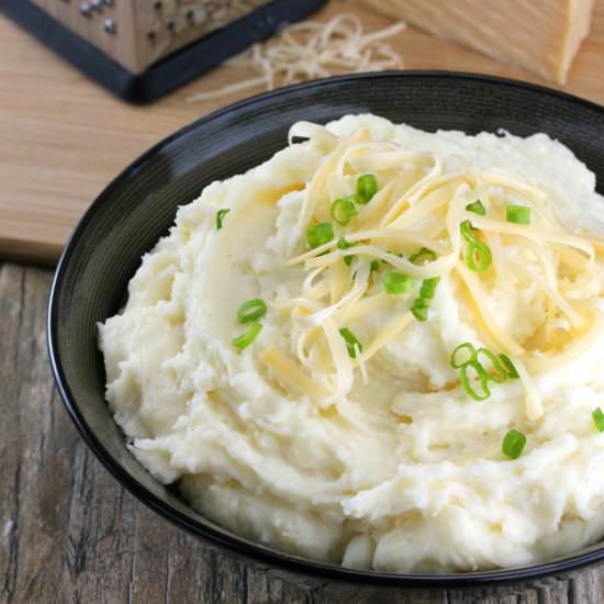 Smoked Gouda Mashed Potatoes