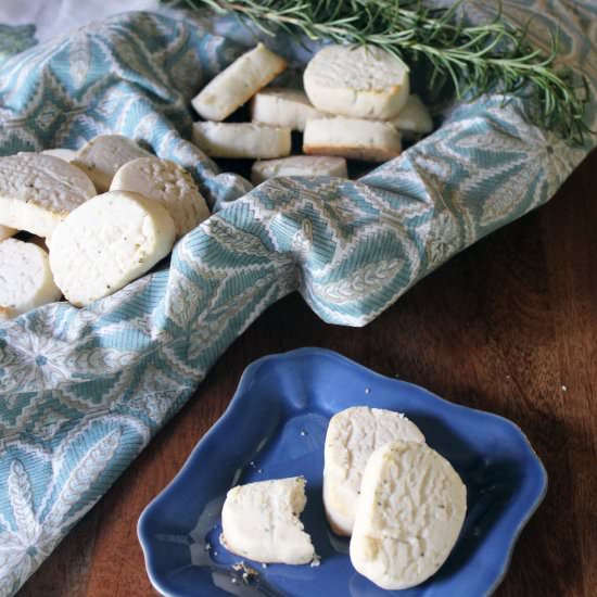 Lemon Rosemary Shortbread Cookies