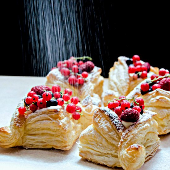 Puff Pastry Berry Tarts