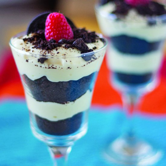 Cookies and Cream Raspberry Parfait