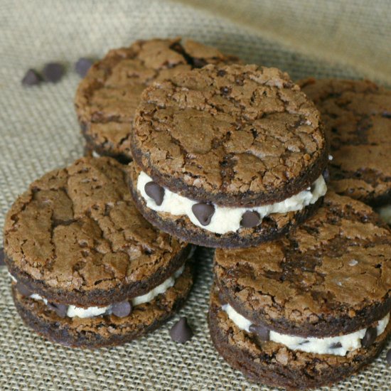 Cookie Dough Cream Brownie Sandwich