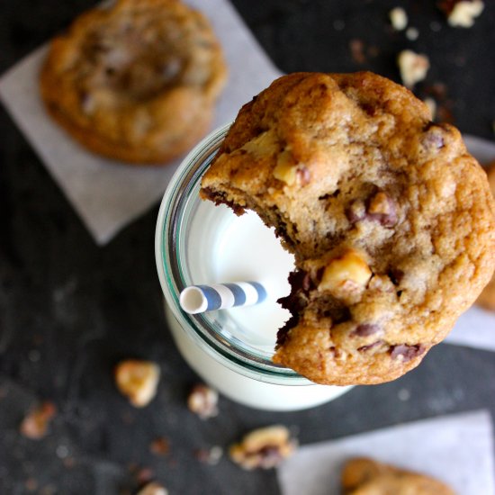 Walnut Chocolate Chunk Cookies