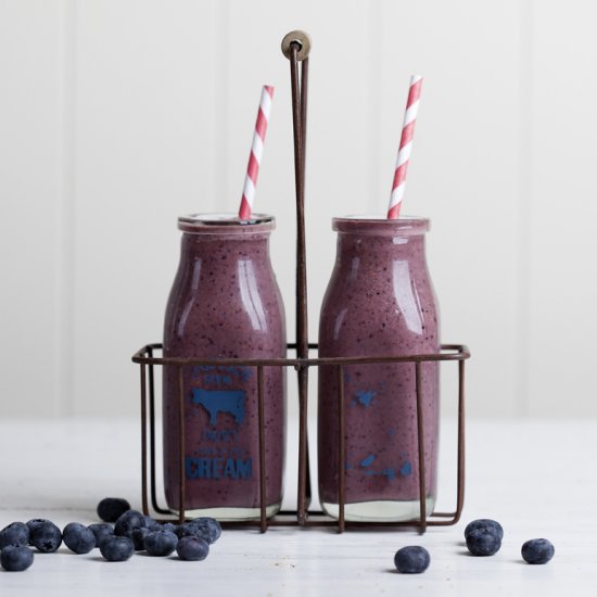 Metabolism Boosting Berry Smoothie