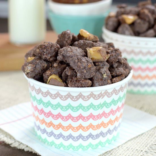 Salted Caramel Muddy Buddies