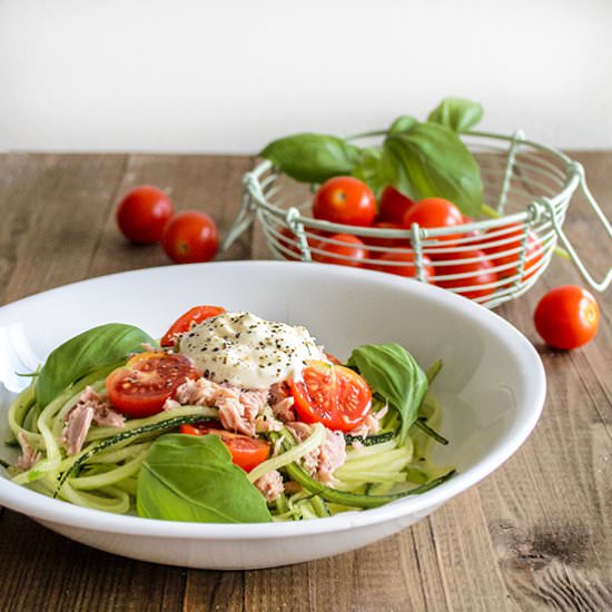 Zucchini tuna and tomato salad