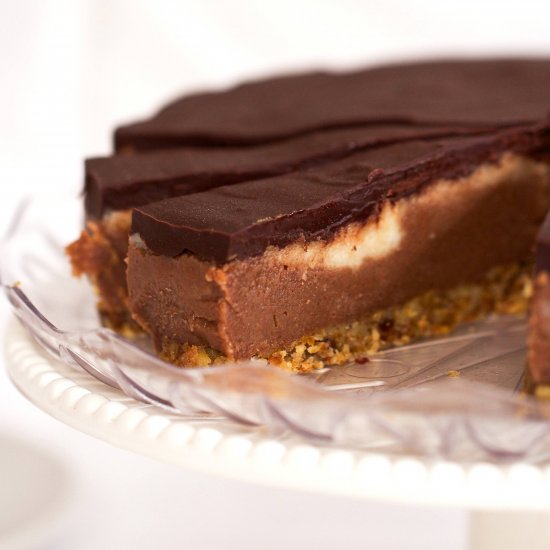 Raw Chocolate Cashew Cake