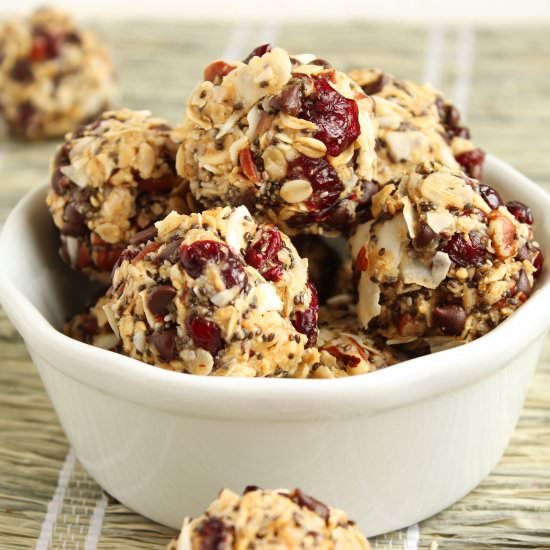 Cherry Pecan Chia Energy Bites