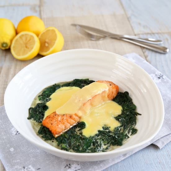 Salmon with Spinach & Hollandaise