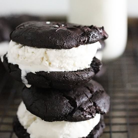 Diablo Ice Cream Sandwiches