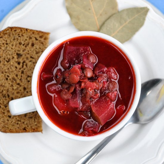 Beet and lentil soup