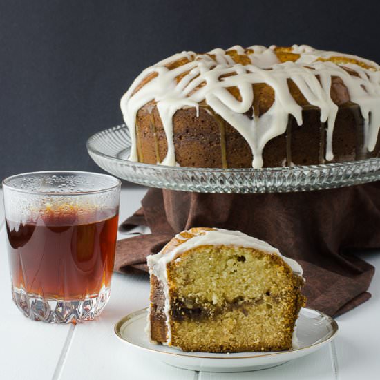 Honey Bun Pound Cake