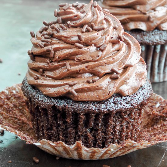 The Ultimate Chocolate Cupcakes