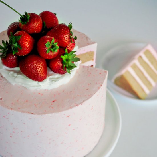 Strawberry Pie Cake