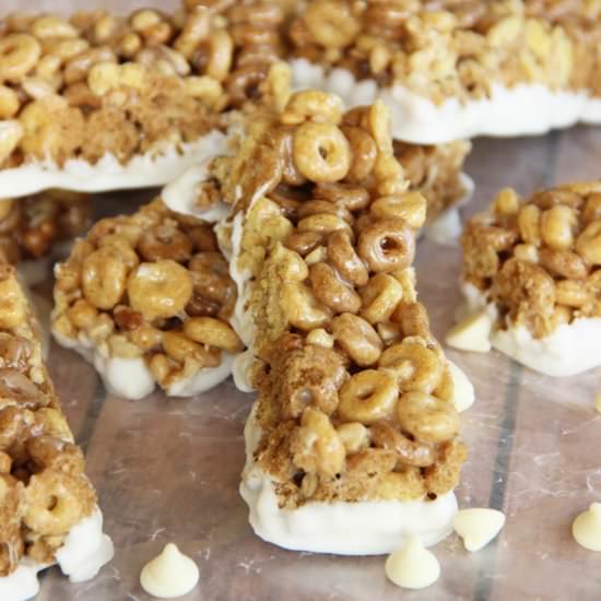 White Chocolate Cereal Bars