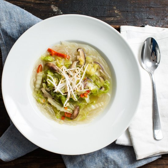 Noodle soup with Chinese cabbage