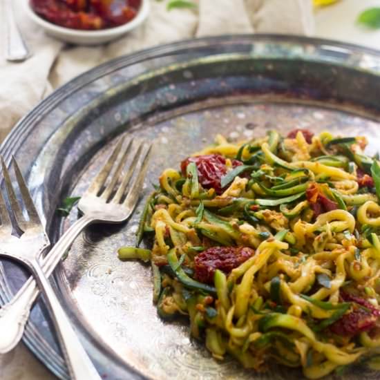 Zucchini Noodles with Tomato Sauce