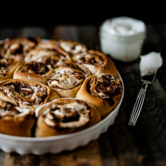 S’mores Cinnamon Rolls