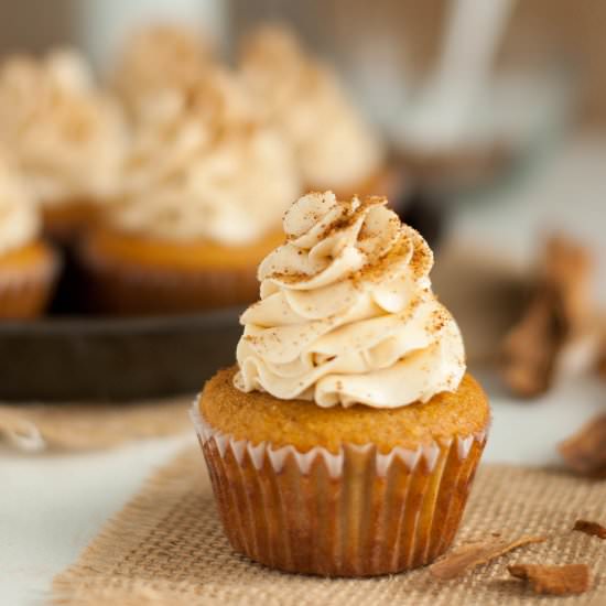 Snickerdoodle Paleo Cupcakes