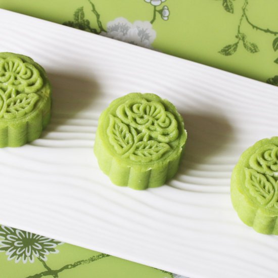 Pandan Snow Skin Mooncakes